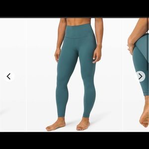 Lululemon Align 25”